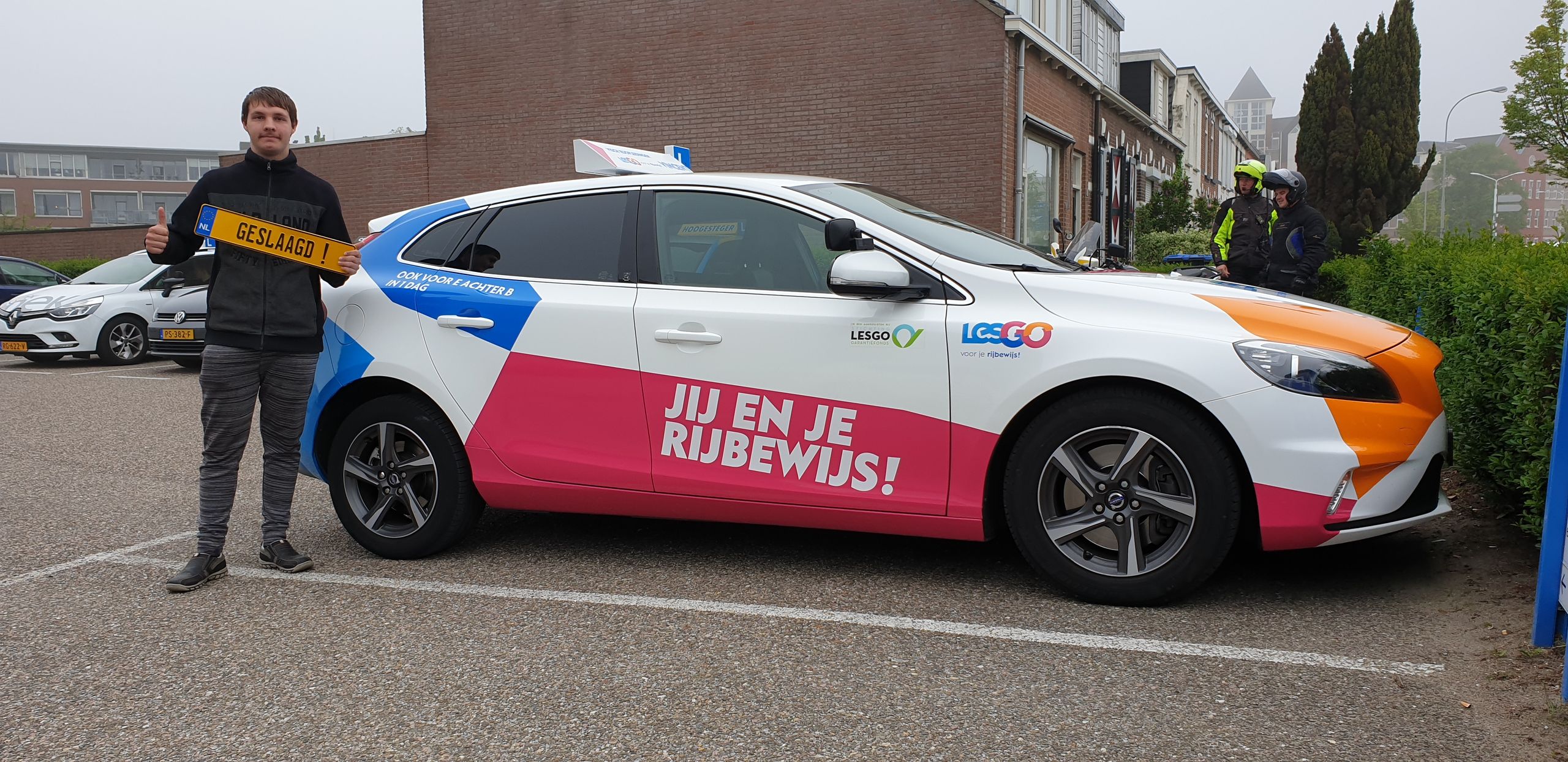 Geslaagden Rijopleiding Rijbewijs Rijles Auto Motor Aanhanger Visch Rijopleidingen